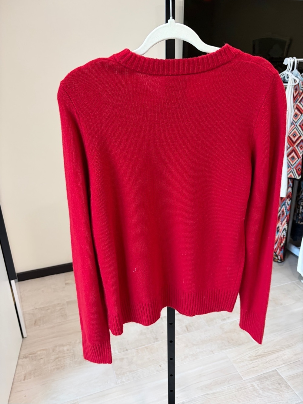 Farm Rio: Tropical Red Knit Sweater - Picture 5 of 8